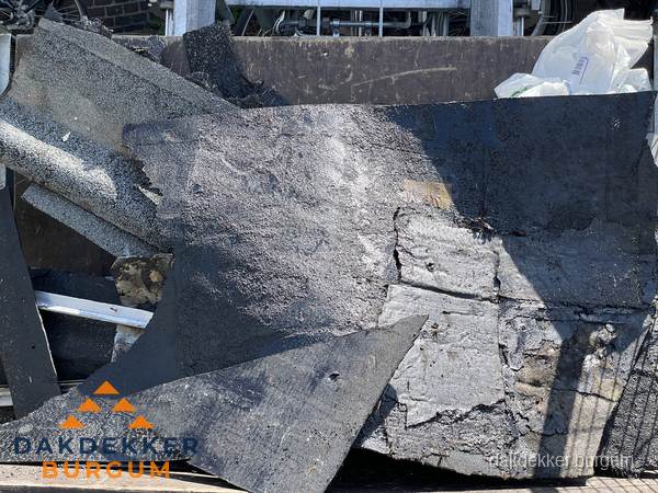 Kosten dakrenovatie: afvoer oud dakmateriaal in Burgum Kosten dakrenovatie: afvoer oud dakmateriaal in Burgum